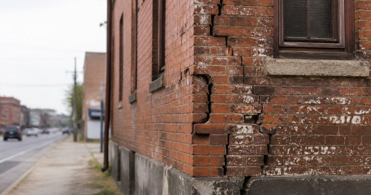 В Балахне начался суд над директором УК по делу...